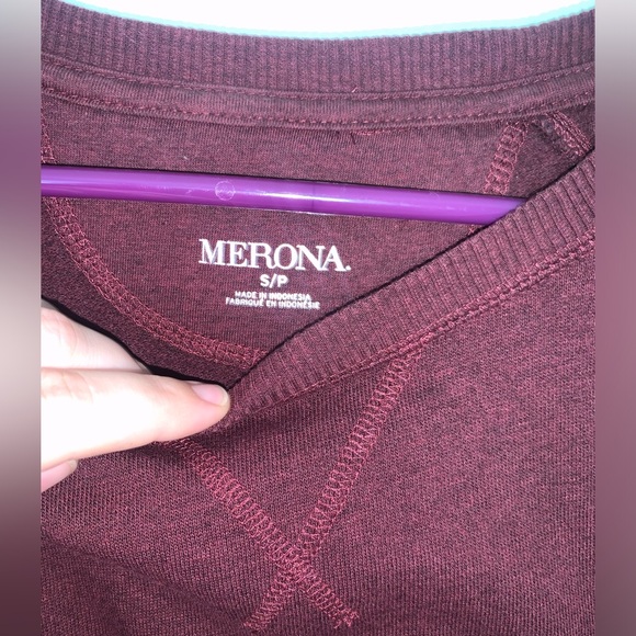 Merona Women’s Maroon Purple Soft Long Sleeve Top Sweatshirt - Size Small - Picture 5 of 12